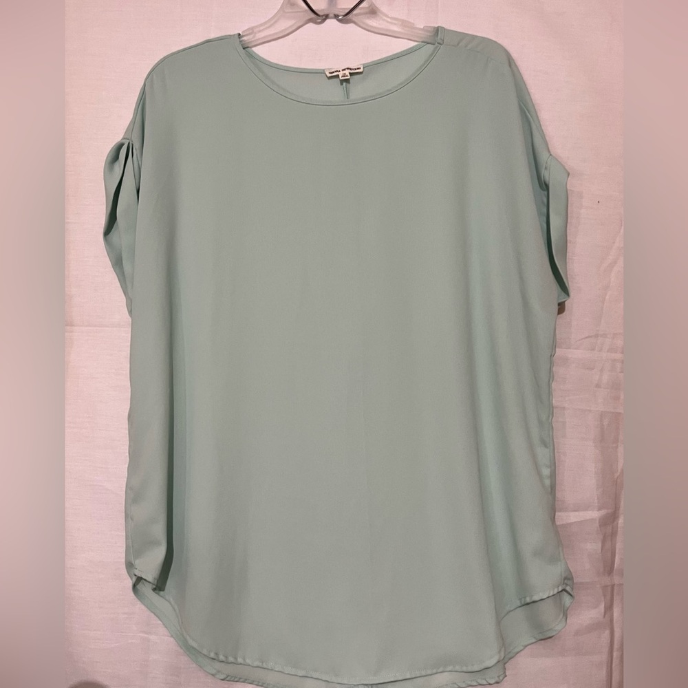 Zenana Outfitters Light Green Blouse